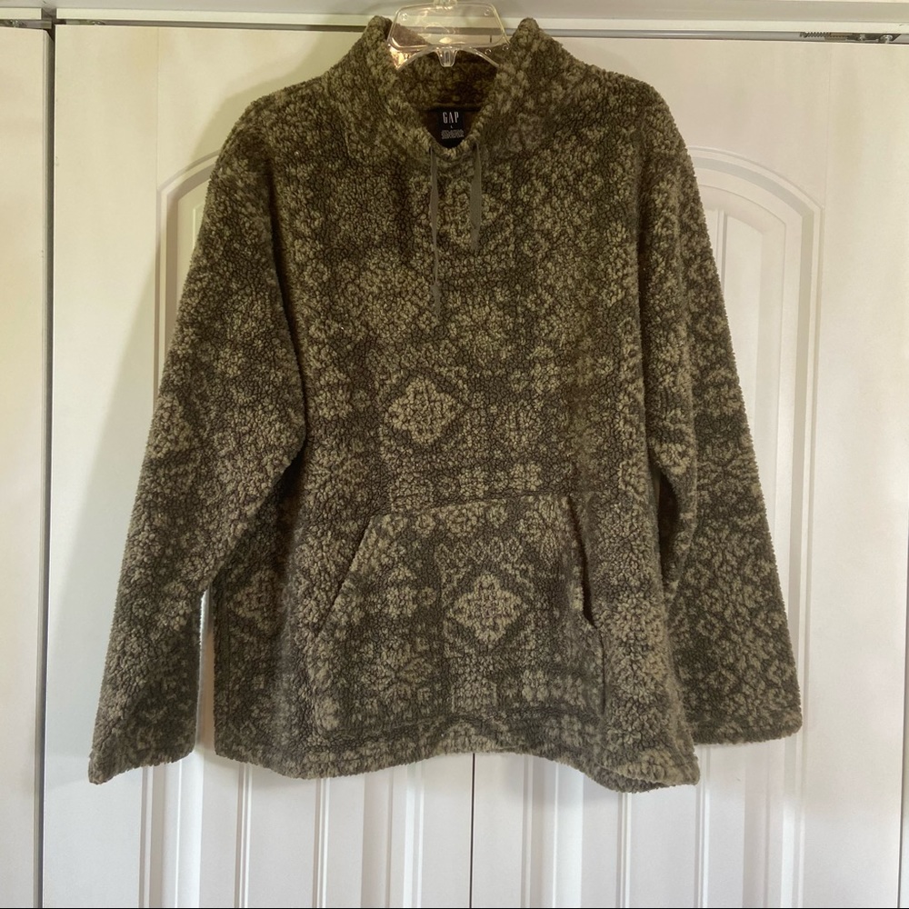 Gap - Woman’s Pull-Over Sweater with Pockets Sz Large